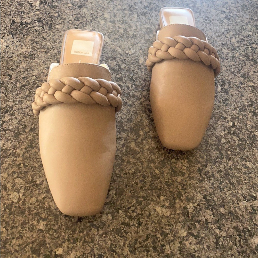Dolce Vita givony braided mule flat shoes